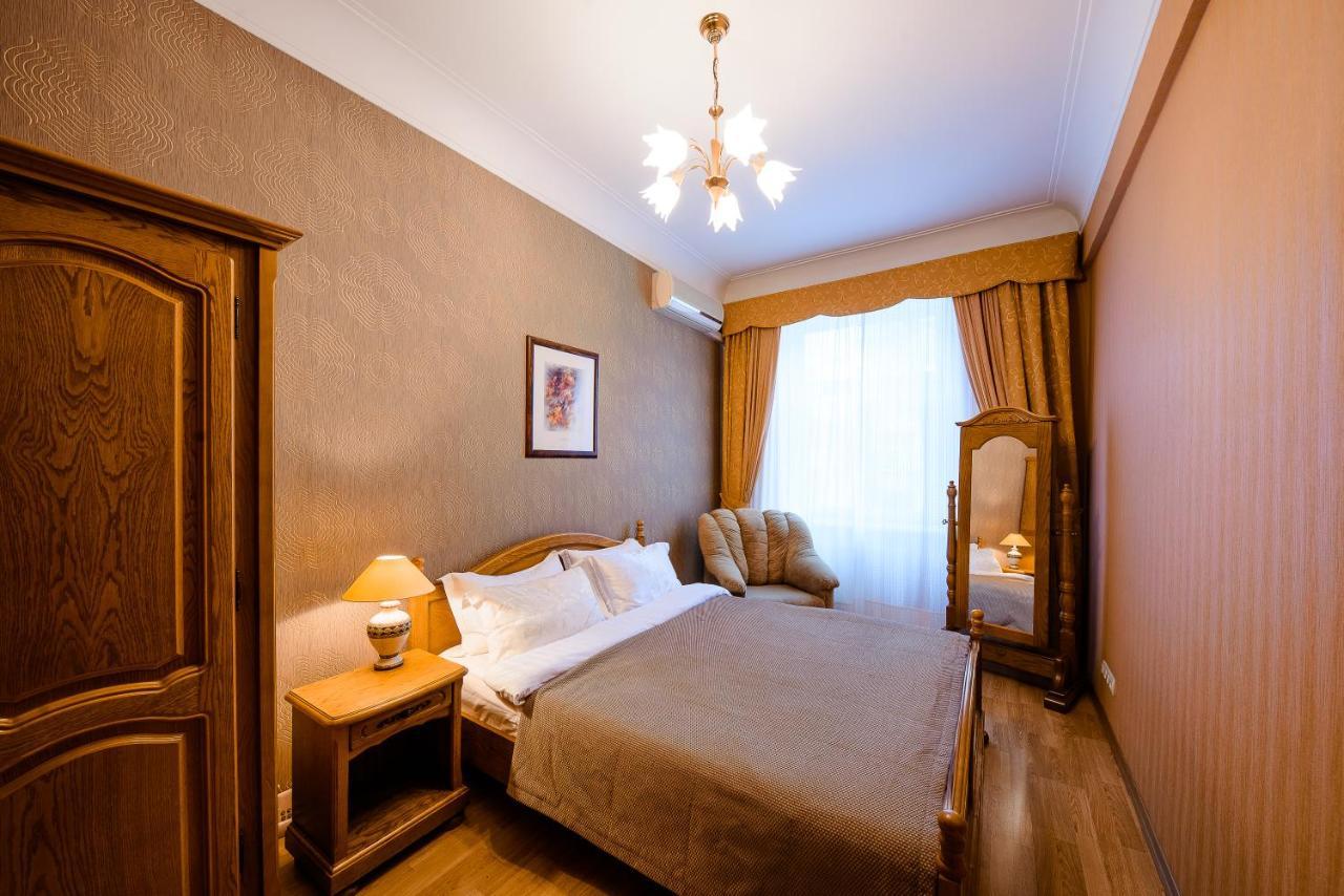 Boutique Apart-Hotel Sherborne Kyiv Exterior photo