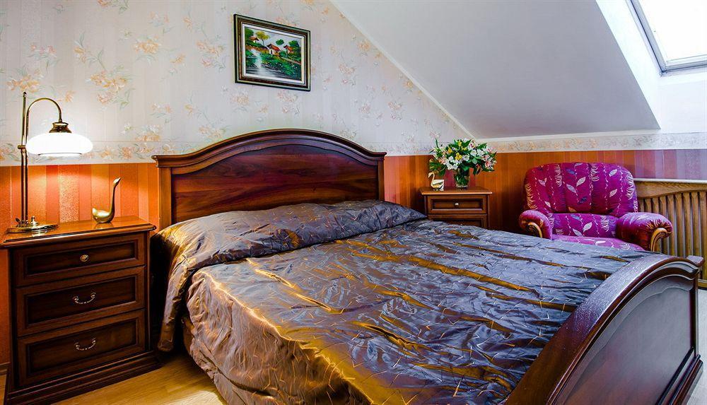Boutique Apart-Hotel Sherborne Kyiv Exterior photo